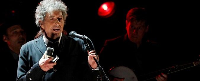 Nobel a Bob Dylan, la Letteratura sta morendo. E forse non è una cattiva notizia